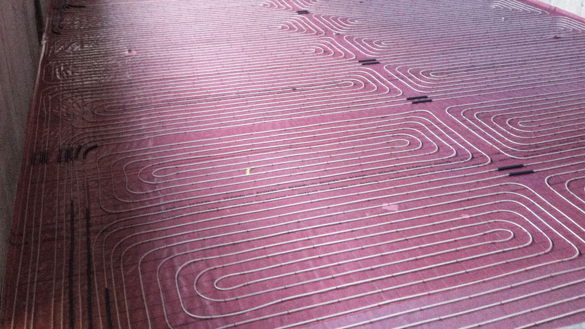 Bodenheizung von Ihrem Installateur des Vertrauens, Strele Installationen